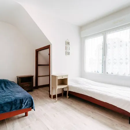 Lumineux A - 3 Pieces, 54m² - Proche Et Commerces, Stationnement Inclus - Fr-1-477-100 Apartment Carnac